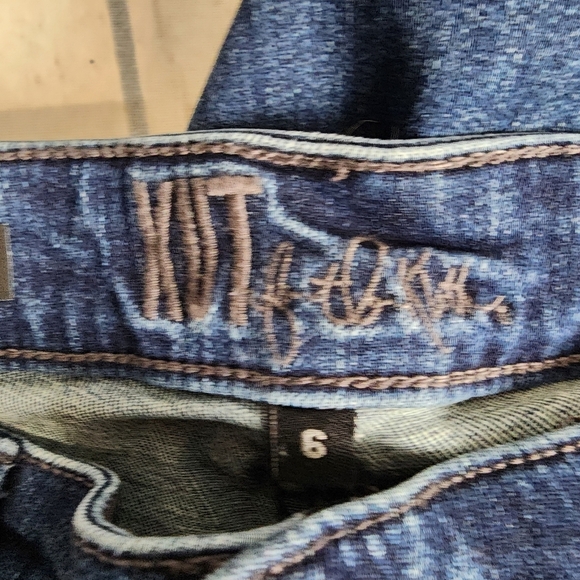 Kut From the Kloth Carlo Ankle Skinny Jean Distressed Faded Medium Blue Size  6 - Picture 2 of 13